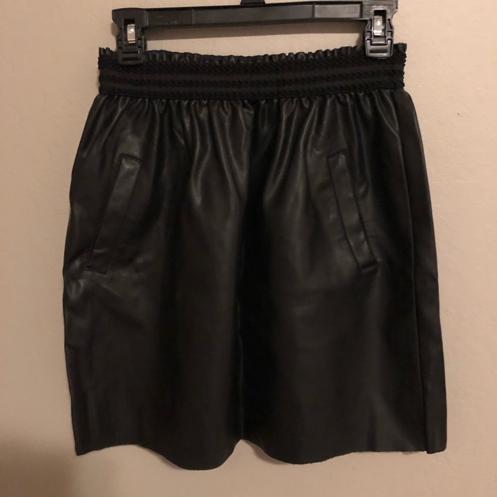 Bucket, faux leather skirt